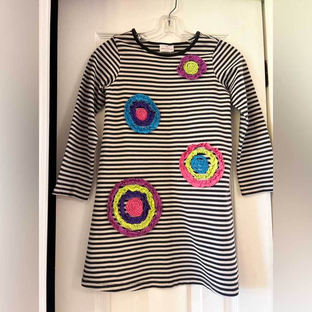 Hanna Andersson Black and White  Dress with long sleeves